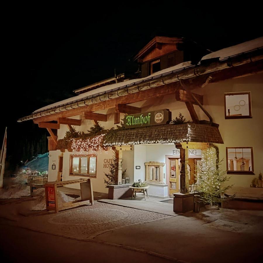 Hotel Almhof ホーホフューゲン エクステリア 写真
